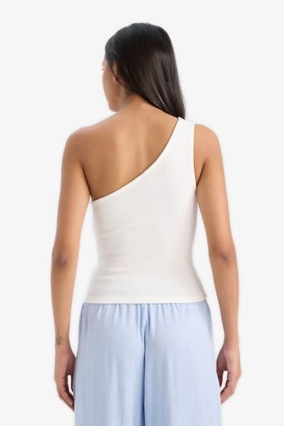 Slim Fit Camisole One Shoulder Tank Top (4)