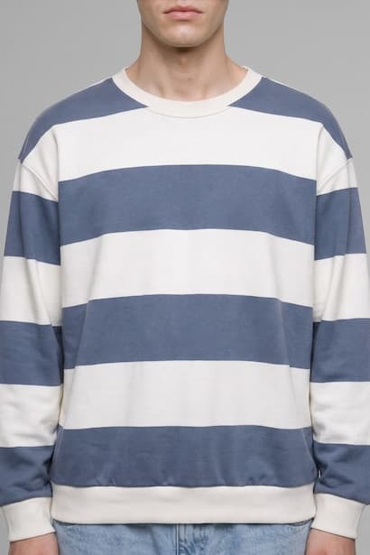 Boxy Fit Striped Sweatshirt (4)