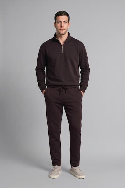 Regular Fit Straight Leg Sweatpants
