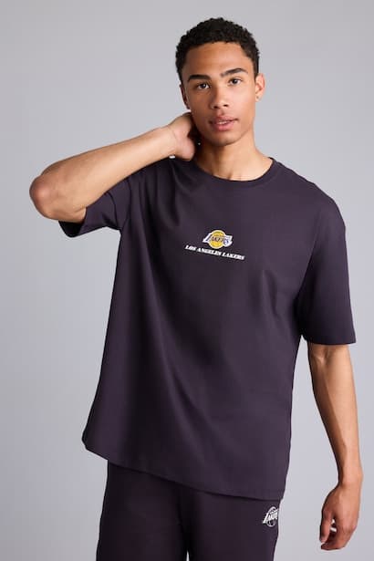 NBA Los Angeles Lakers Oversize Fit Crew Neck Short Sleeve T-Shirt (3)