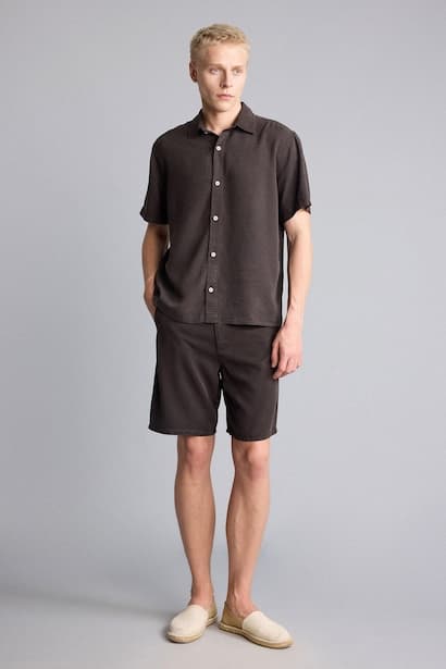 Regular Fit Flowy Fabric Short Sleeve Shirt (3)