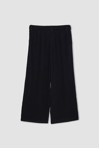 Culotte Fit Elastic Waist Straight Leg Crinkle Capri Pants (٣)