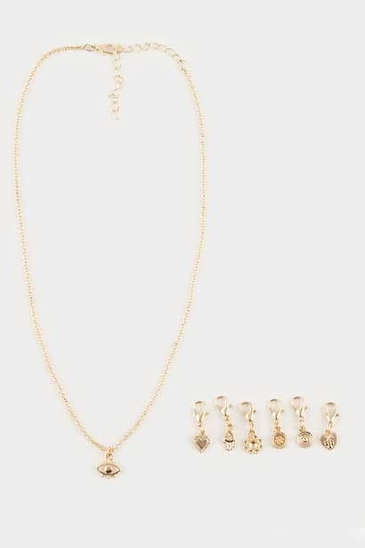 Woman Gold Detailed Necklace Jewellery