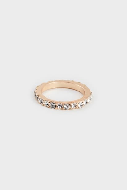 Woman 3 Piece Gold Rings (3)