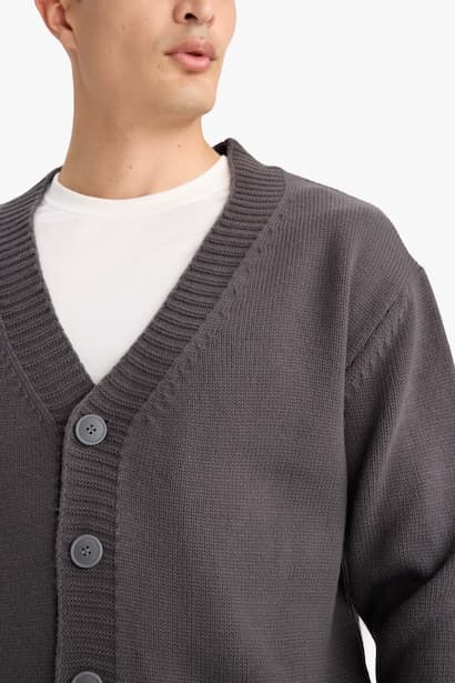 Relax Fit V-Neck Knit Cardigan (٤)