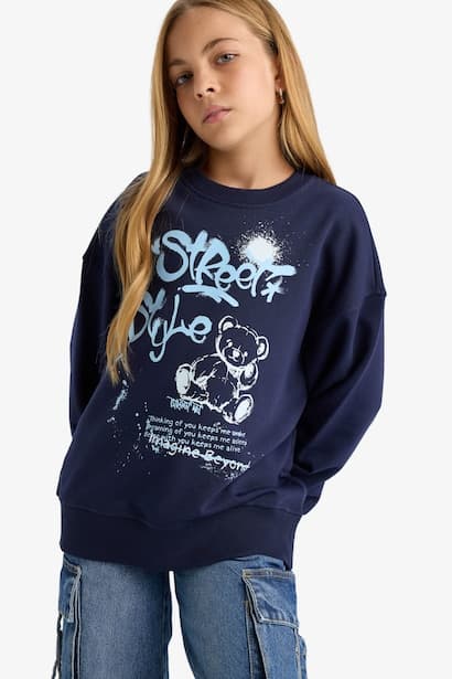 Girl Oversize Crew Neck Printed Back Sweatshirt (٤)