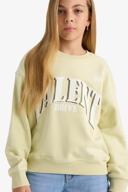 Girl Relax Fit Crew Neck Printed Sweatshirt