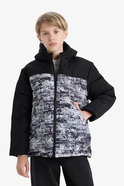 Boy Hooded Water Repellent Puffer Jacket Coat (٣)