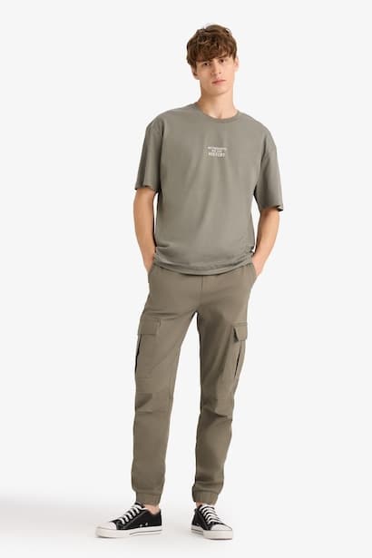 Regular Fit Elastic Waist Gabardine Cargo Pants Trousers (٣)