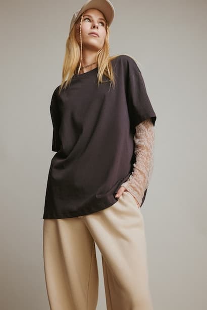 Oversize Crew Neck Long Lace Sleeves T-shirt