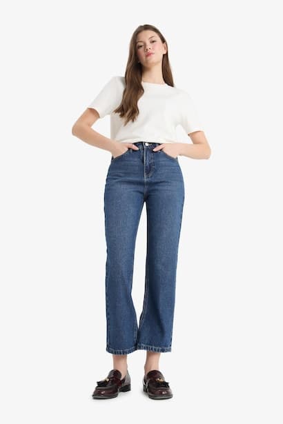 Straight Fit High Waist Straight Leg Jeans (٣)