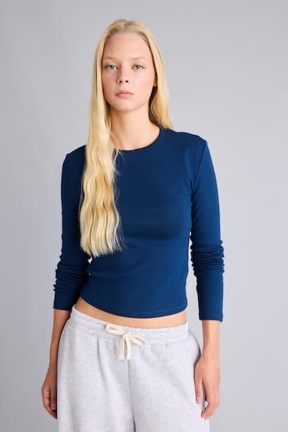 Fitted Basic Ribbed Crew Neck Long Sleeve T-Shirt (٣)