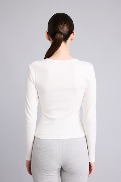 Fitted Ribbed Knit Crew Neck Long Sleeve T-Shirt (٤)