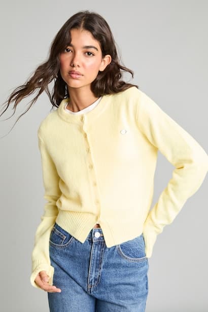 Slim Fit Basic Button-Front Crew Neck Knit Cardigan (٤)