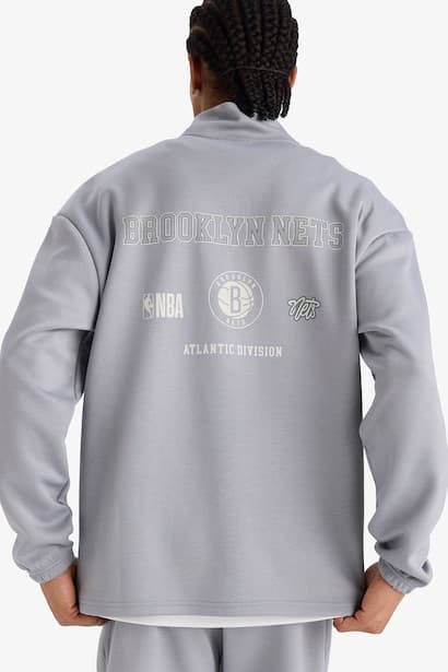 DeFactoFit NBA Brooklyn Nets Boxy Fit Scuba Fabric Sweatshirt