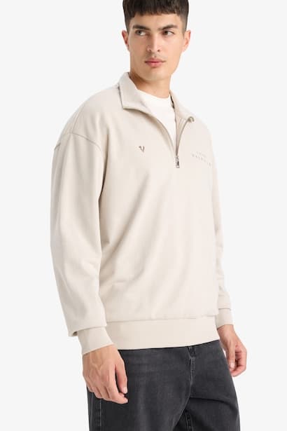 Boxy Fit Vikings Valhalla Printed Long Sleeve Sweatshirt (3)
