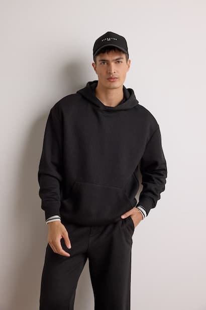 Boxy Fit Long Sleeve Hoodie Sweatshirt (٣)