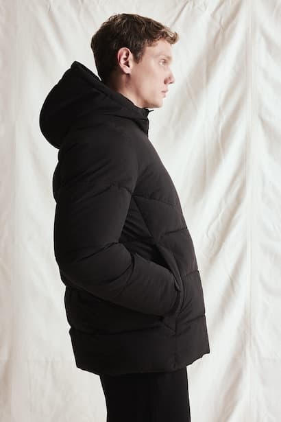 Regular Fit Water-Repellent Windproof Hooded Quilted Jacket (3)