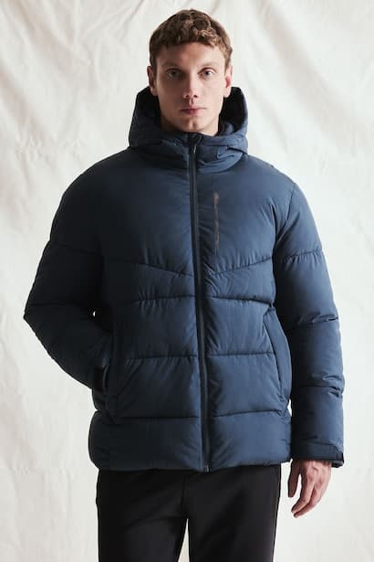 Regular Fit Water-Repellent Windproof Hooded Jacket