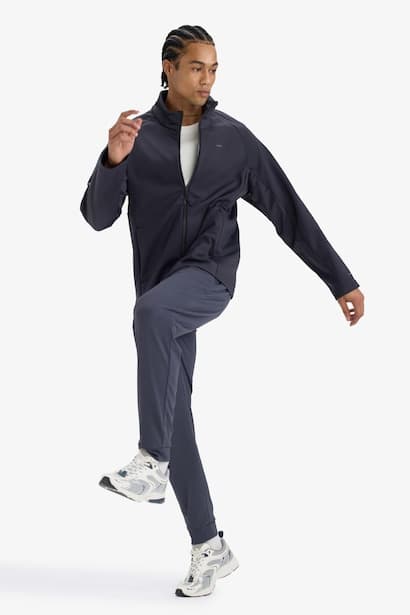 DeFactoFit Waterproof Slim Fit Zippered Softshell Rain Jacket (4)