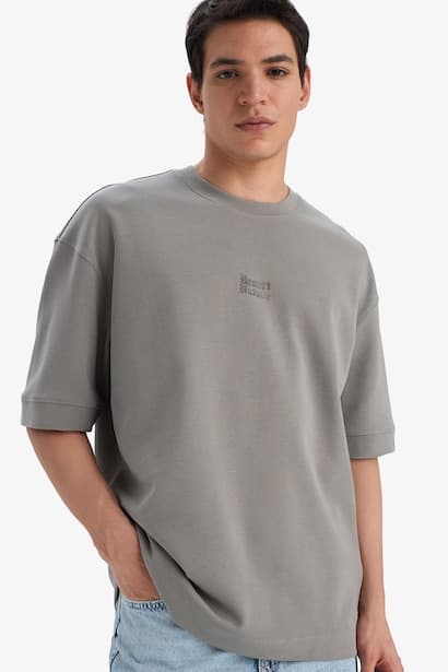 Loose Fit Crew Neck Printed Short Sleeve T-Shirt