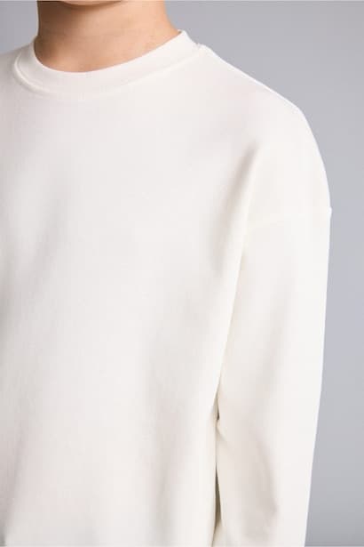 Boy 100% Cotton Oversize Fit Crew Neck Long Sleeve T-Shirt (4)