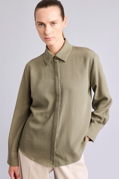 Relaxed Fit Aerobin Long Sleeve Shirt