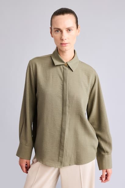 Relaxed Fit Aerobin Long Sleeve Shirt (٣)