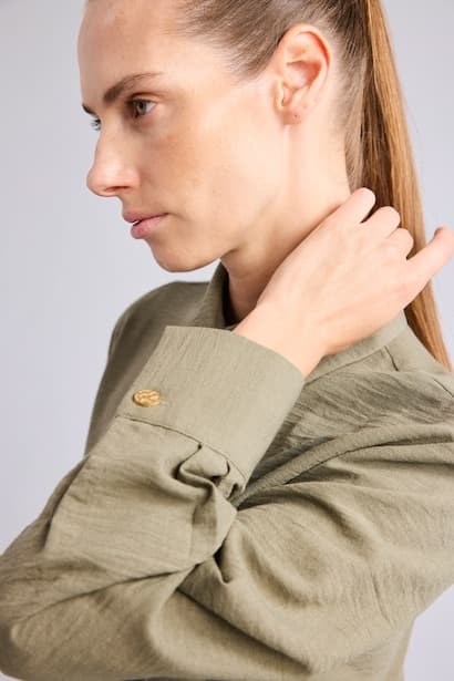 Relaxed Fit Aerobin Long Sleeve Shirt (٤)