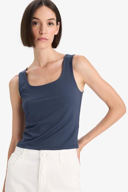 Slim Fit Square Neck Basic Tank Top Tank Top & Crop Top (٣)
