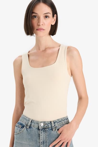 Slim Fit Square Neck Basic Tank Top Tank Top & Crop Top
