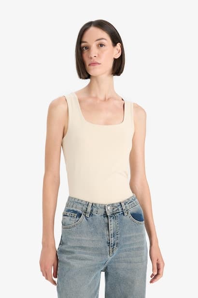 Slim Fit Square Neck Basic Tank Top Tank Top & Crop Top (٤)