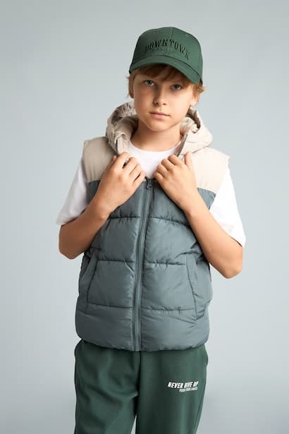 Boy Waterproof Hooded Fleece Lined Vest Boys (3)