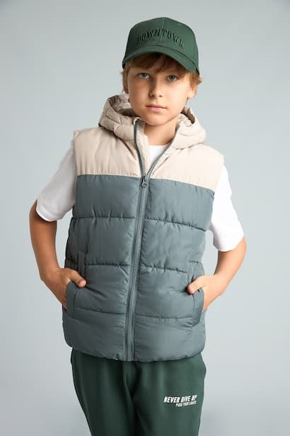 Boy Waterproof Hooded Fleece Lined Vest Boys (4)