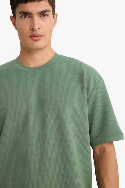Oversize Fit Crew Neck Short Sleeve T-Shirt (٤)