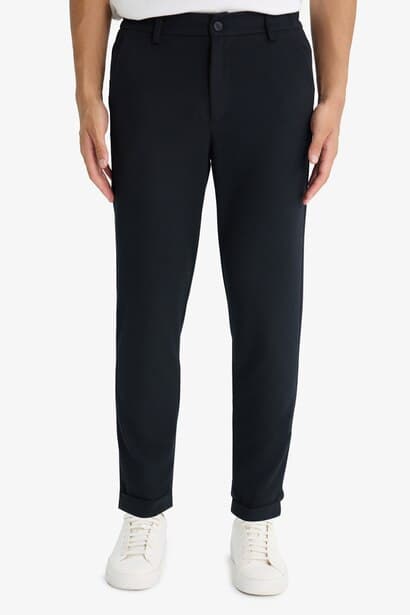 Tailored Fit Straight Leg Trousers (٤)