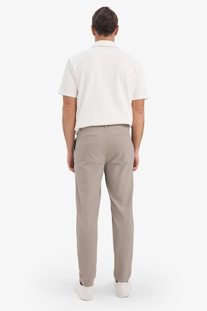 Jogger Fit Crop Trousers (4)