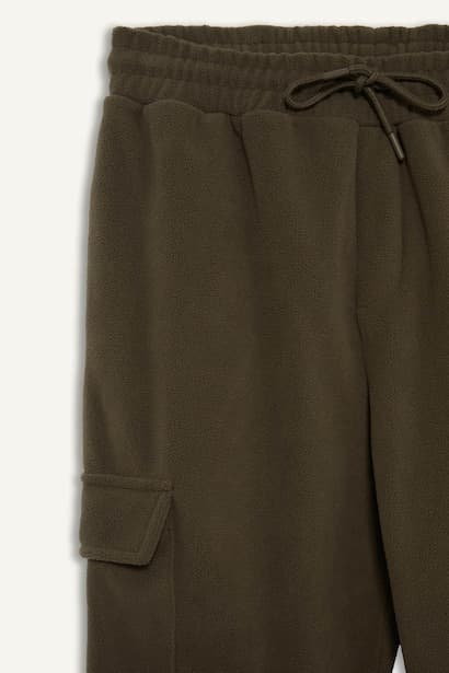 Regular Fit Drawstring Waist Fleece Cargo Sweatpants Trousers (3)