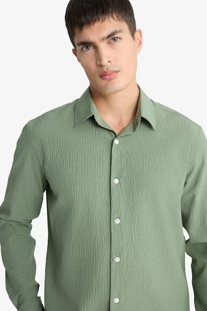 Modern Fit Polo Neck Crinkle Shirt (٤)