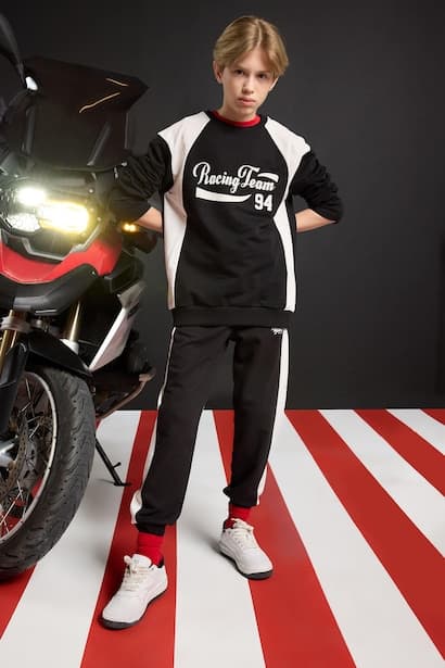 Boy Elastic Waist Printed Jogger Sweatpants Trousers