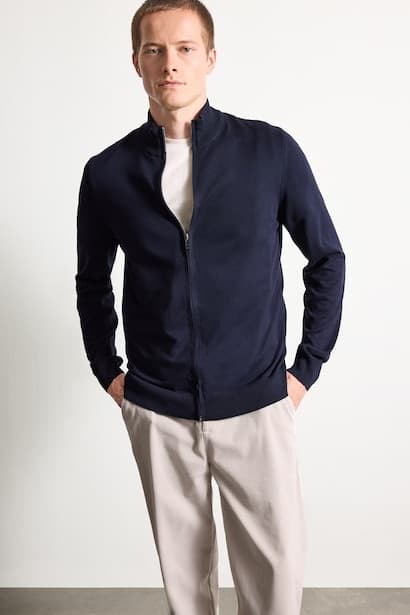 Standard Fit Turtleneck Zip-Up Knitwear Cardigan (٣)