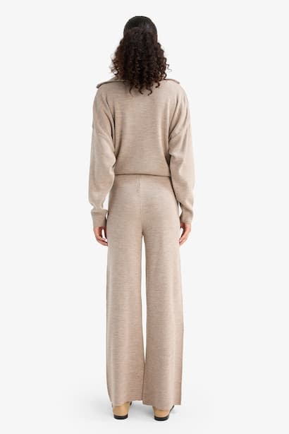 Wide Leg Knit Trousers (4)
