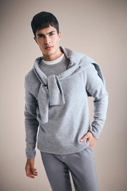 100% Wool Standard Fit Crew Neck Pullover