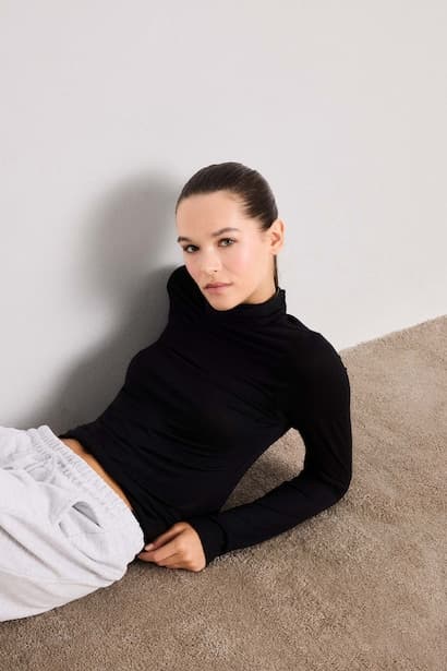Modal Cashmere Soft Textured Turtleneck Top Underwear