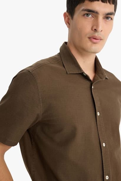 Regular Fit Polo Neck Cotton Short Sleeve Shirt (4)