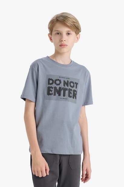 Boy Crew Neck Short Sleeve Printed T-Shirt (٣)