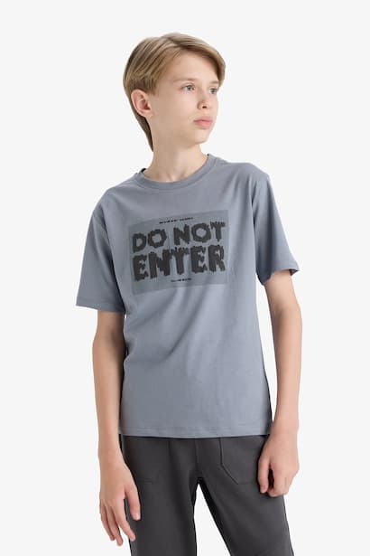 Boy Crew Neck Short Sleeve Printed T-Shirt (٤)