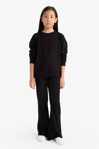 Girl Elastic Waist Flare Fit Trousers (3)