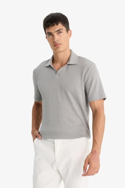 Knitwear Look Short Sleeve Polo T-Shirt (٣)