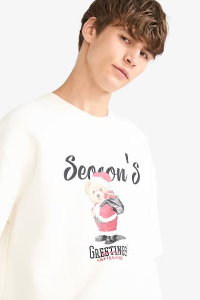 Boxy Fit Printed Long Sleeve Sweatshirt (4)
